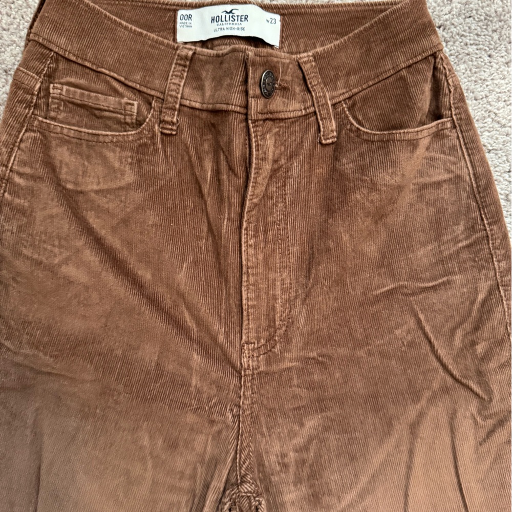 Hollister Tan Corduroy Ultra High-Rise Pants - Picture 2 of 3